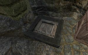 1200px-EN-Places-House of the Acrtos10.jpg